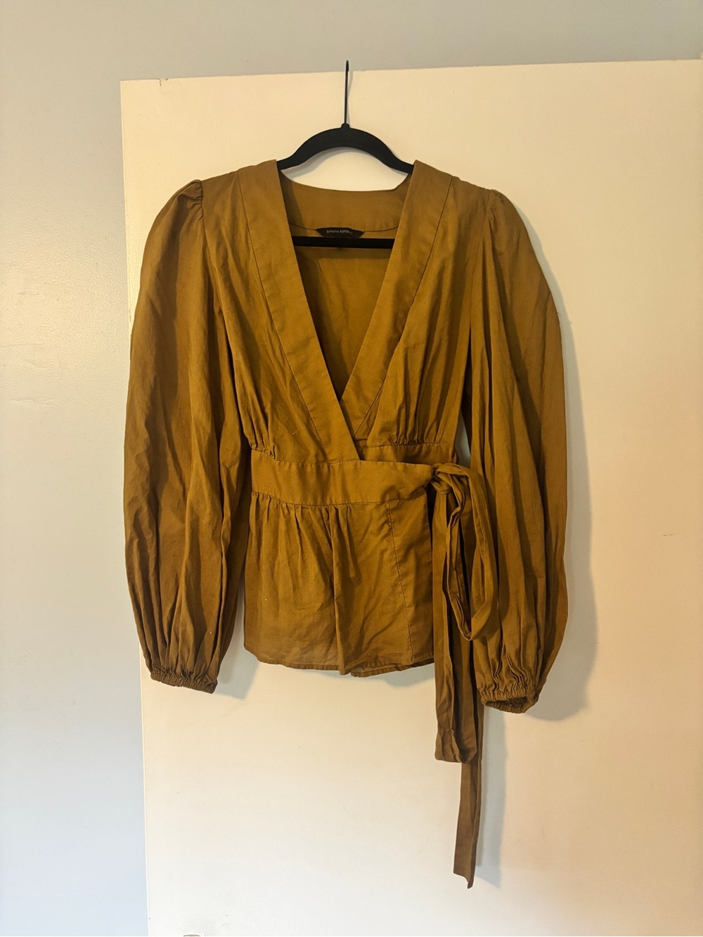 Banana Republic Wrap Blouse, Size XS